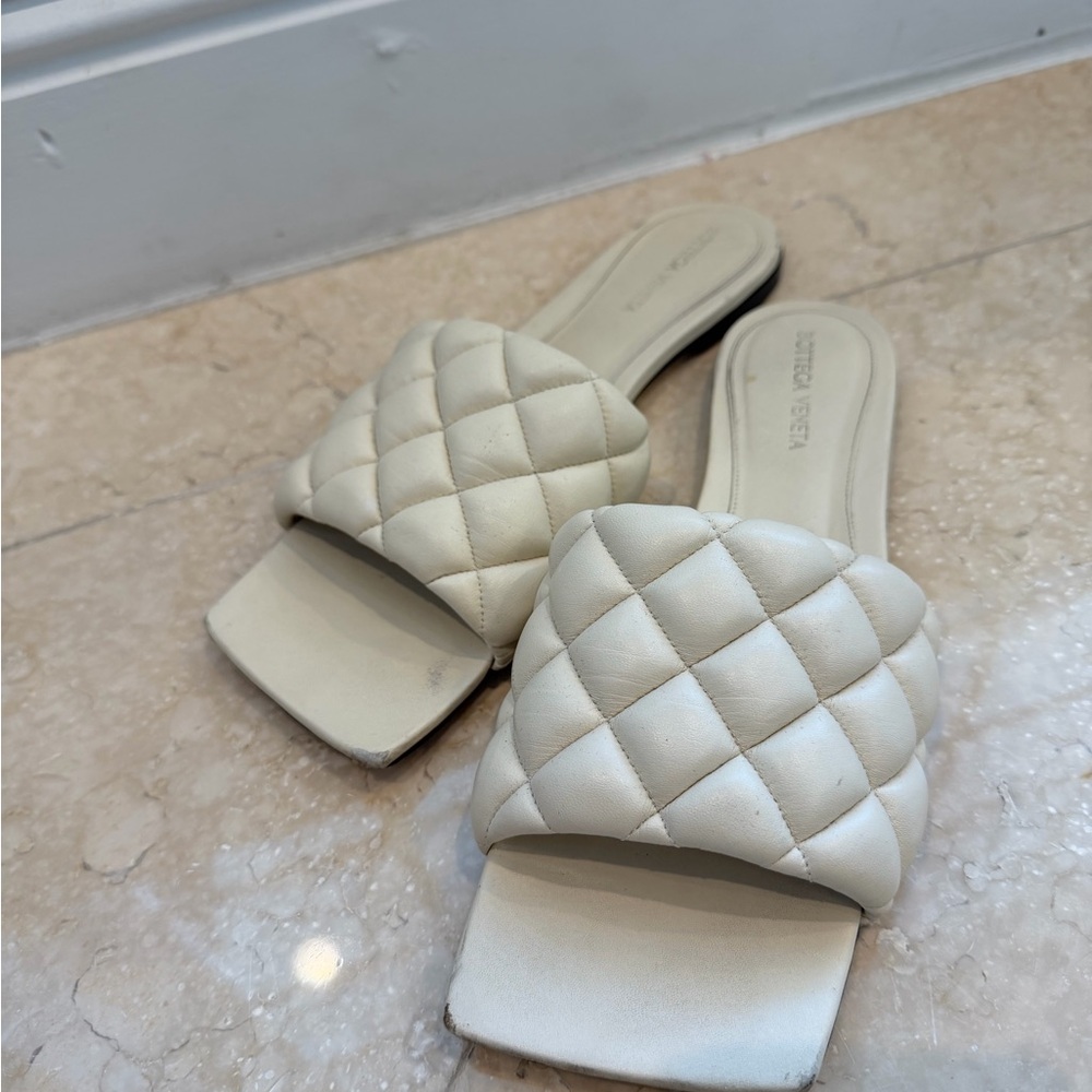 Bottega Veneta Cream Quilted Mules